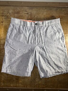 Cigar Box Men's Light Blue Anchor-Print Flat Front Shorts Size 32”